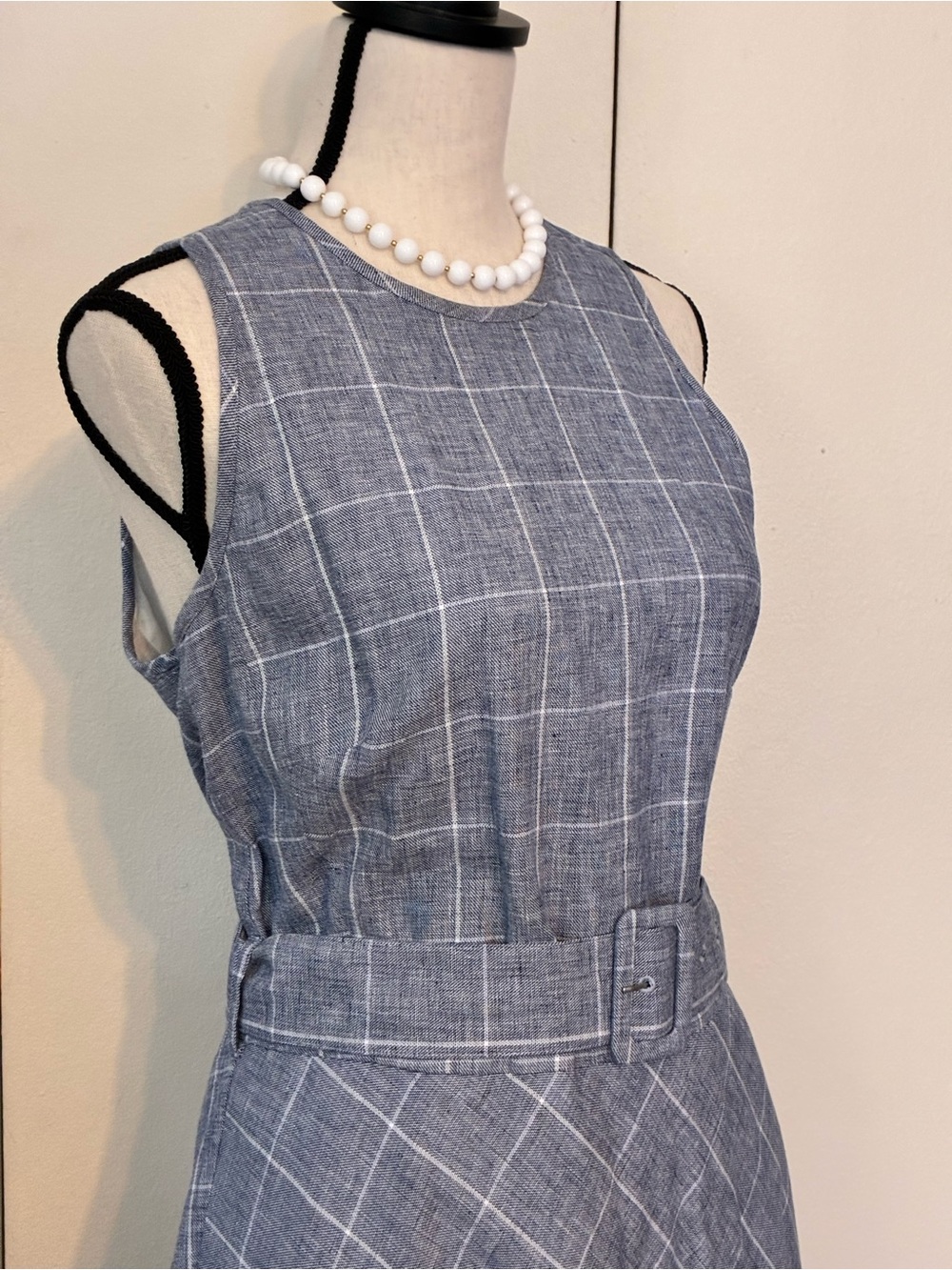Brooks Brothers Linen and Cotton Gray and White Windowpane Sleeveless Midi Dress - Picture 5 of 15